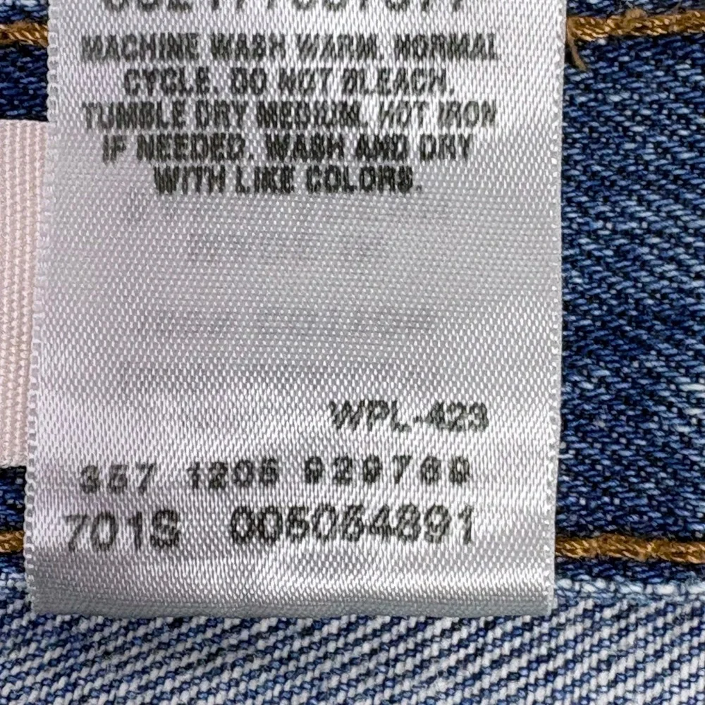 Levi's 505 Regular Fit Jeans Mens 33x30 Measures 31x28 Distressed Paint Splatter